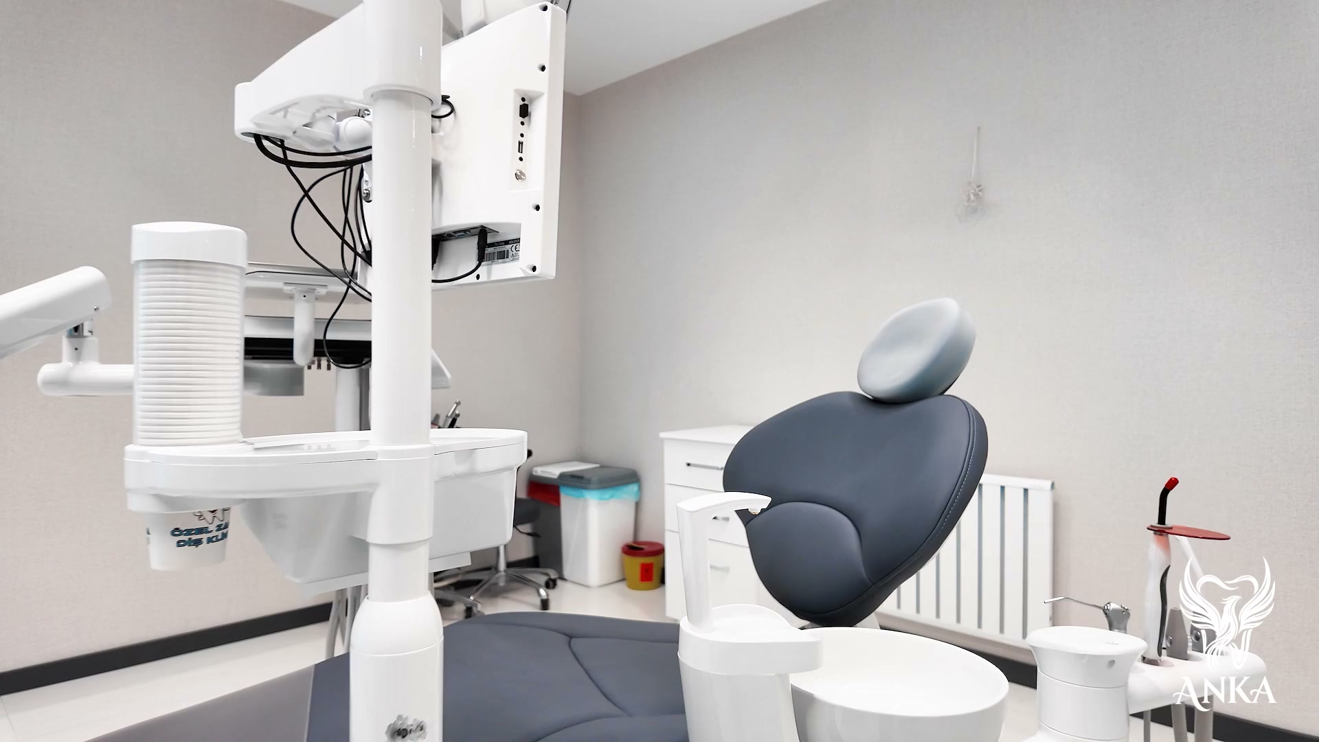 Tedavi ünitesi ve klinik ekipmanı